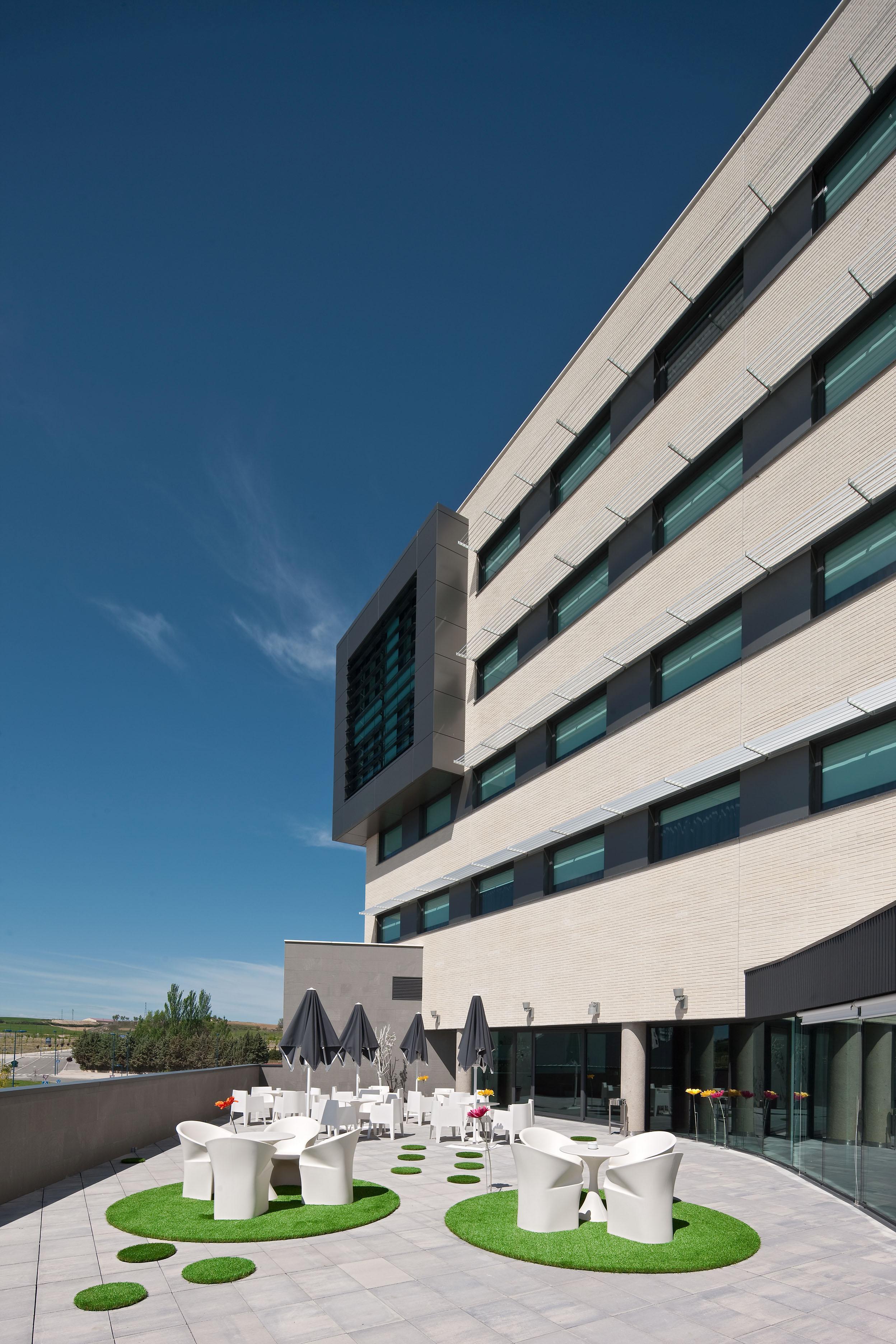 Sercotel Hola Tafalla Εξωτερικό φωτογραφία