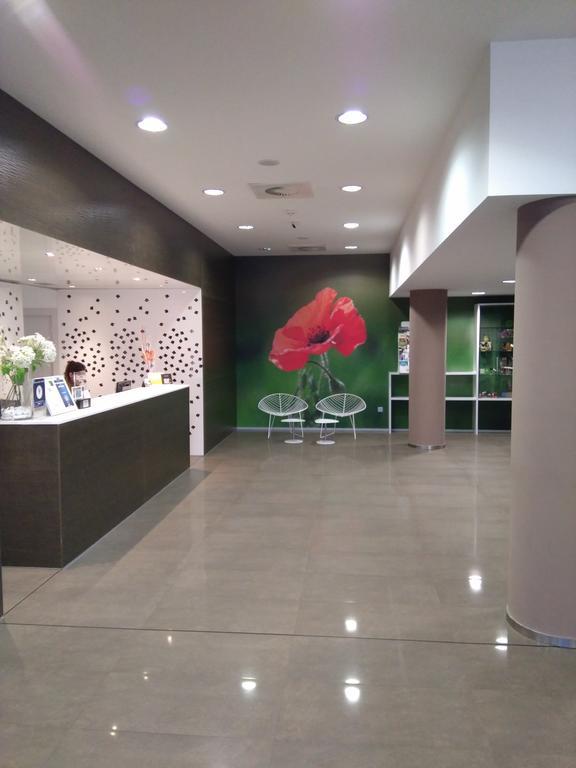 Sercotel Hola Tafalla Εξωτερικό φωτογραφία